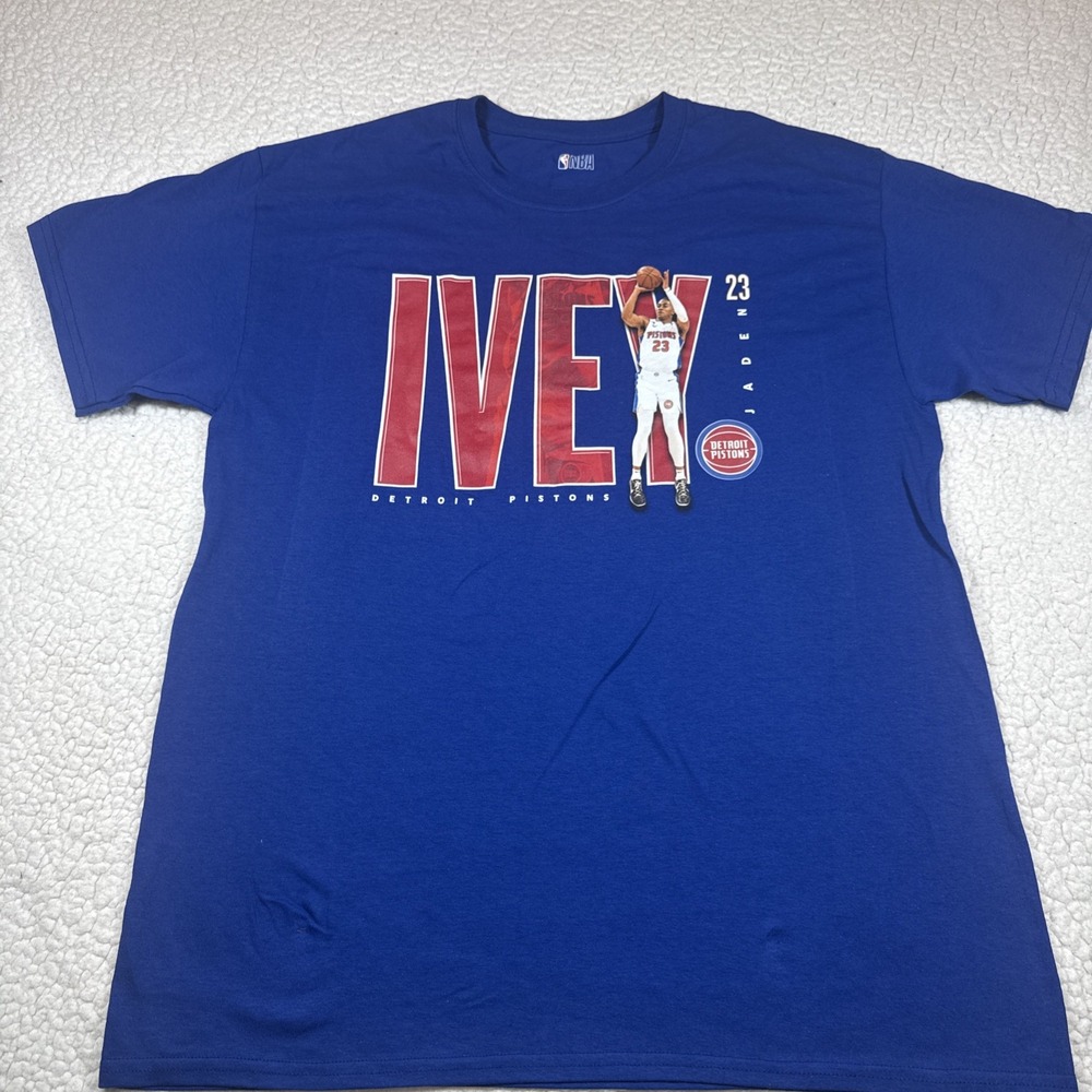 NBA Detroit Pistons Jaden Ivey 23 Royal Blue Graphic T-Shirt Mens Large L NWOT
